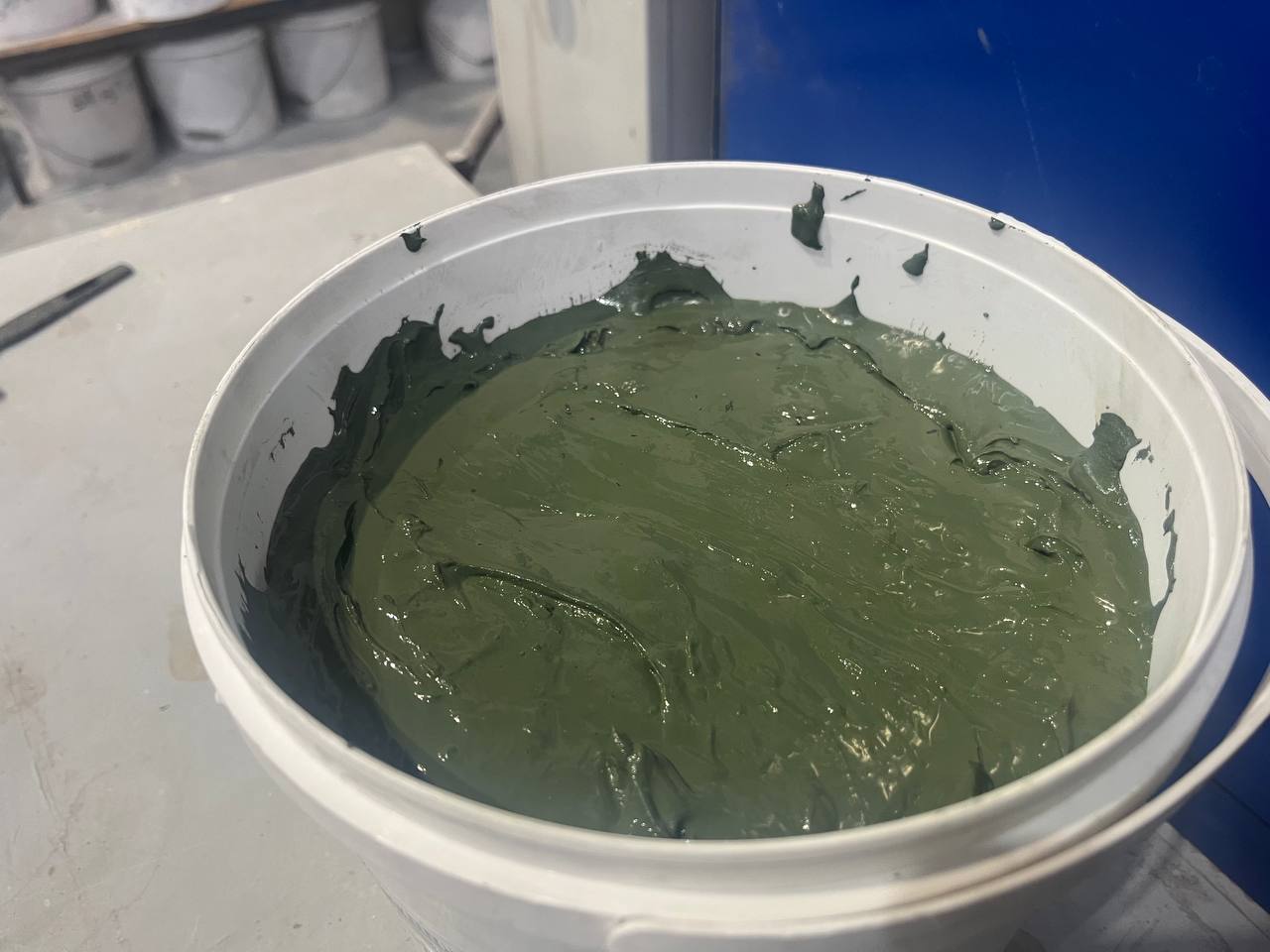 Клеевая мастика